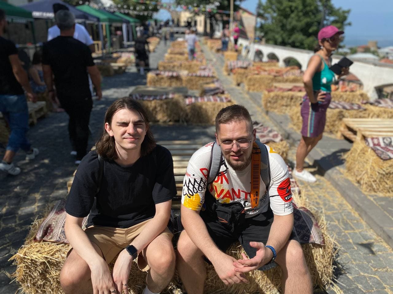 Vlad and Ed, the team behind Submitator